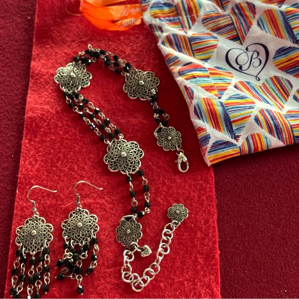 Brighton, choker and earrings set Elegant Silver and Black Jewelry Set